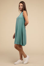 Load image into Gallery viewer, Sleeveless Flared Dress with Side Pockets
