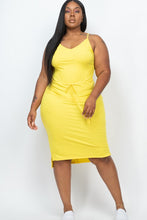 Load image into Gallery viewer, Plus Size Front Tied Ribbon Midi Dress
