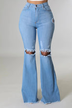 Load image into Gallery viewer, Knee Rip Flare Jean in Medium Wash
