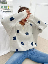 Load image into Gallery viewer, Flower knit sweater
