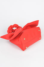 Load image into Gallery viewer, Crinkle Handle Large Bow Tie Clutch Bag
