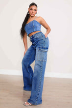 Load image into Gallery viewer, Pearl High-Rise Wide Leg Cargo Jeans
